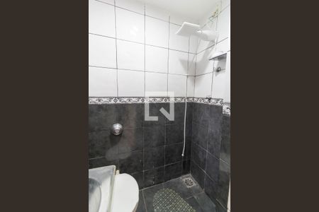 Banheiro de Serviço de apartamento para alugar com 2 quartos, 65m² em Laranjeiras, Rio de Janeiro