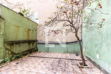 Casa à venda com 205m², 3 quartos e 2 vagasÁrea Externa - Quintal