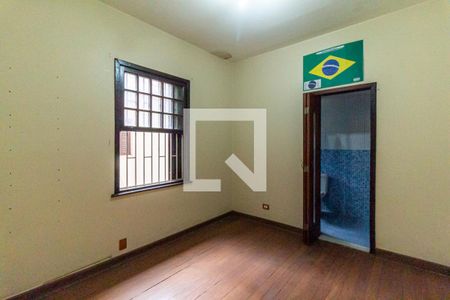 Casa à venda com 205m², 3 quartos e 2 vagasSuíte 1 - Quarto