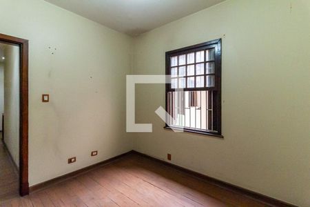Casa à venda com 205m², 3 quartos e 2 vagasSuíte 1 - Quarto