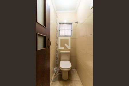 Casa à venda com 205m², 3 quartos e 2 vagasLavabo