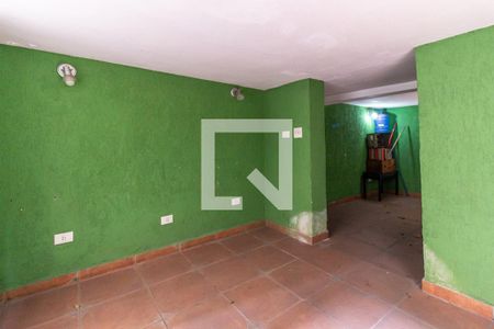 Casa à venda com 205m², 3 quartos e 2 vagasÁrea de Serviço