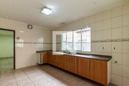 Casa à venda com 205m², 3 quartos e 2 vagasCozinha