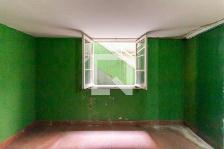 Casa à venda com 205m², 3 quartos e 2 vagasÁrea de Serviço