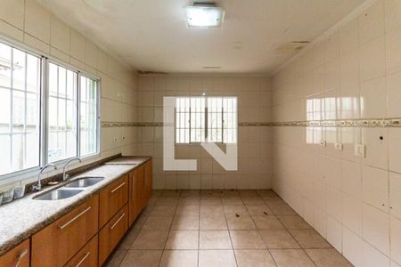 Casa à venda com 205m², 3 quartos e 2 vagasCozinha