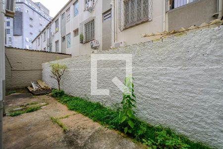 Apartamento à venda com 50m², 1 quarto e sem vagaQuintal