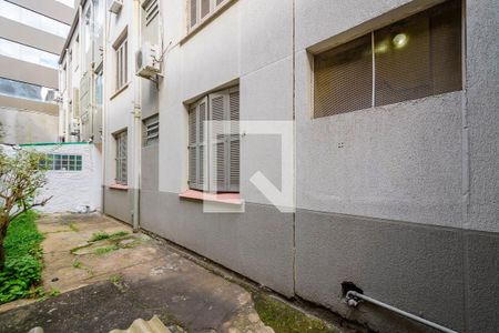 Apartamento à venda com 50m², 1 quarto e sem vagaQuintal
