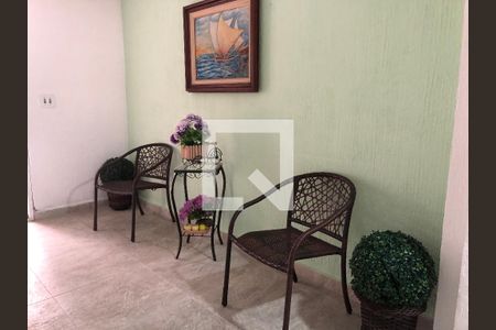 Apartamento à venda com 72m², 2 quartos e 1 vagaHall