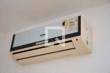 Detalhe Sala de apartamento à venda com 2 quartos, 72m² em Jardim Guanabara, Rio de Janeiro