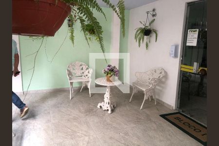 Apartamento à venda com 72m², 2 quartos e 1 vagaHall de entrada