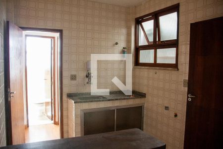 Apartamento à venda com 72m², 2 quartos e 1 vagaCozinha