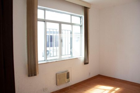 Quarto 1 de apartamento à venda com 2 quartos, 72m² em Jardim Guanabara, Rio de Janeiro