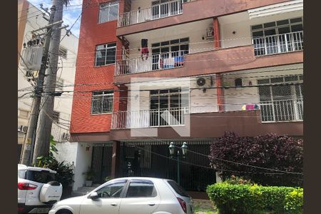 Apartamento à venda com 72m², 2 quartos e 1 vagaFachada