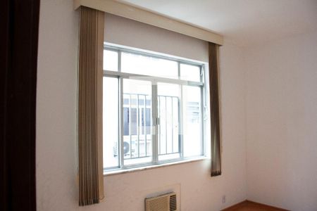 Quarto 1 de apartamento à venda com 2 quartos, 72m² em Jardim Guanabara, Rio de Janeiro