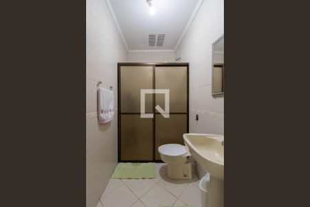 Casa à venda com 198m², 3 quartos e 3 vagasBanheiro