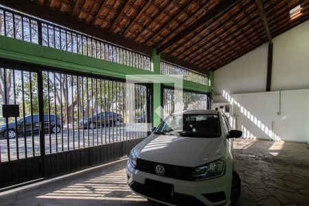 Casa à venda com 198m², 3 quartos e 3 vagasGaragem