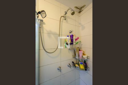 Banheiro da Suíte de apartamento à venda com 3 quartos, 71m² em Cavalhada, Porto Alegre