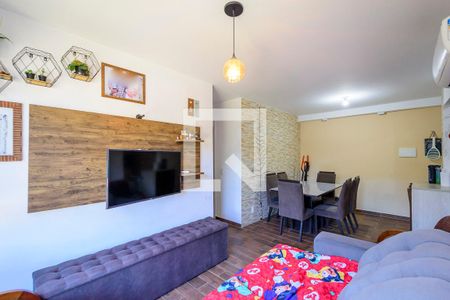 Sala de apartamento à venda com 3 quartos, 71m² em Cavalhada, Porto Alegre