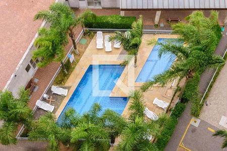 Apartamento à venda com 71m², 3 quartos e 1 vaga Apartamento à venda com 71m², 3 quartos e 1 vagaÁrea comum - Piscina