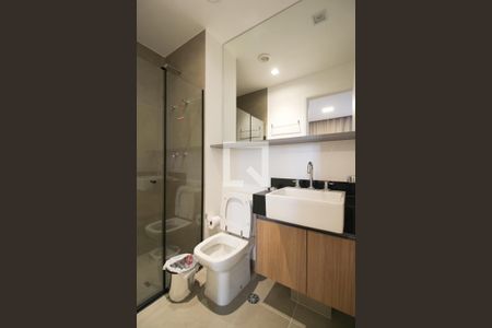 Studio para alugar com 40m², 1 quarto e 1 vaga Studio para alugar com 40m², 1 quarto e 1 vagaBanheiro