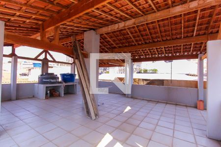 Casa à venda com 116m², 2 quartos e 1 vaga Casa à venda com 116m², 2 quartos e 1 vagaÁrea externa