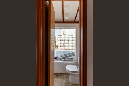 Apartamento à venda com 120m², 3 quartos e 1 vaga Apartamento à venda com 120m², 3 quartos e 1 vagaSuíte Superior - Lavabo