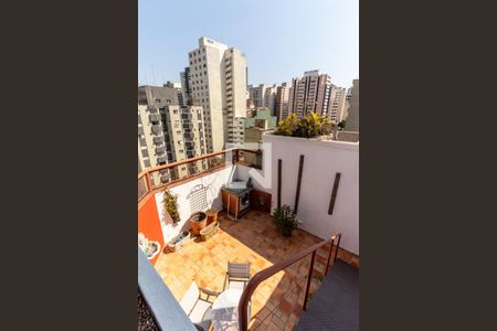 Apartamento à venda com 120m², 3 quartos e 1 vaga Apartamento à venda com 120m², 3 quartos e 1 vagaQuintal