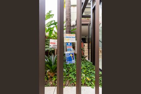 Apartamento à venda com 120m², 3 quartos e 1 vaga Apartamento à venda com 120m², 3 quartos e 1 vagaFachada - Detalhe Plaquinha