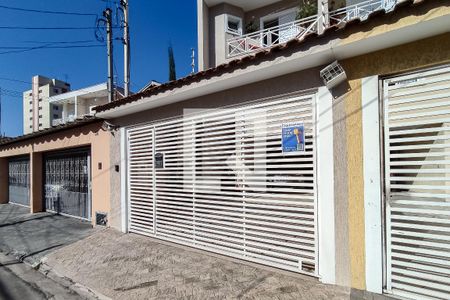 Casa à venda com 149m², 3 quartos e 2 vagasFachada