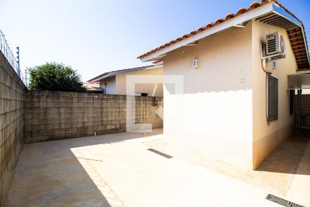 Casa de condomínio para alugar com 47m², 2 quartos e 2 vagasÁrea de Serviço
