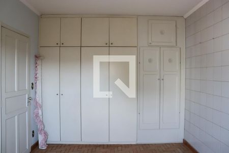 Casa à venda com 289m², 3 quartos e 2 vagasDetalhe do quarto 3 - suíte 