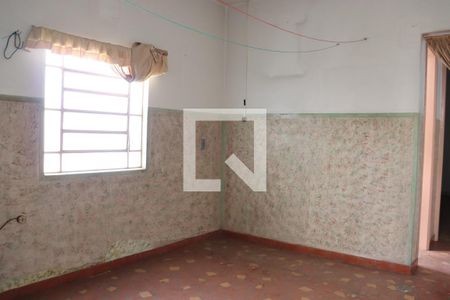 Casa à venda com 289m², 3 quartos e 2 vagasQuarto de Serviço