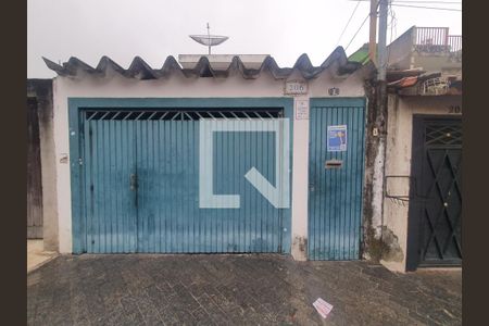 Casa para alugar com 50m², 1 quarto e sem vagaFachada com a plaquinha instalada 