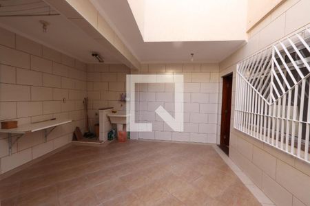 Casa para alugar com 120m², 3 quartos e 2 vagasÁrea Externa