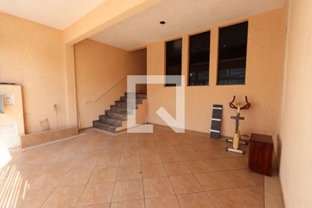 Casa para alugar com 120m², 3 quartos e 2 vagasÁrea Externa