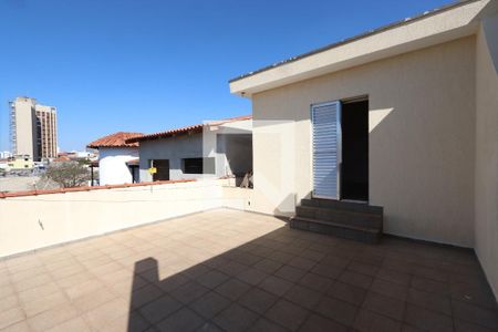 Casa para alugar com 120m², 3 quartos e 2 vagasVaranda