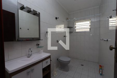 Casa para alugar com 120m², 3 quartos e 2 vagasBanheiro 1