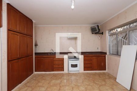 Casa para alugar com 120m², 3 quartos e 2 vagasCozinha