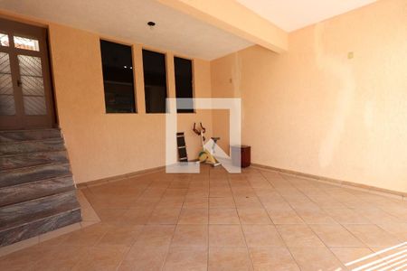 Casa para alugar com 120m², 3 quartos e 2 vagasÁrea Externa