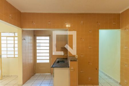 Casa para alugar com 100m², 2 quartos e 1 vaga Casa para alugar com 100m², 2 quartos e 1 vagaCozinha