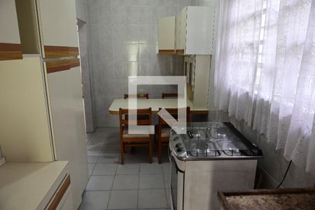 Casa para alugar com 70m², 2 quartos e 4 vagasCozinha