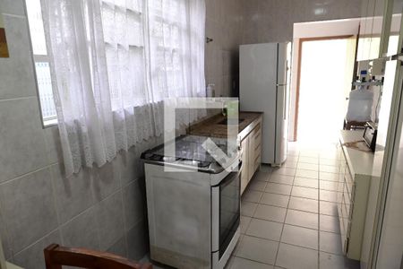 Casa para alugar com 70m², 2 quartos e 4 vagasCozinha