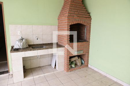 Casa para alugar com 70m², 2 quartos e 4 vagasChurrasqueira