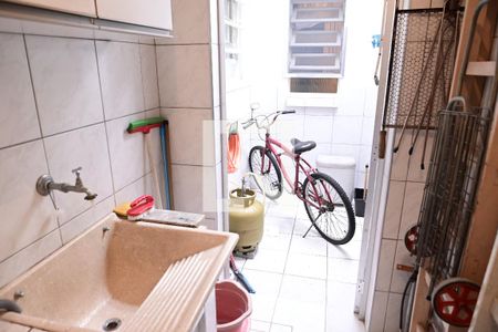 Casa para alugar com 70m², 2 quartos e 4 vagasLavanderia