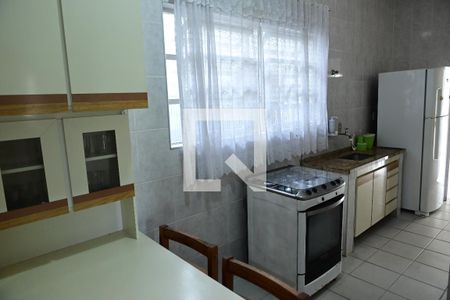 Casa para alugar com 70m², 2 quartos e 4 vagasCozinha