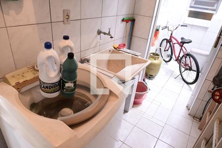 Casa para alugar com 70m², 2 quartos e 4 vagasLavanderia