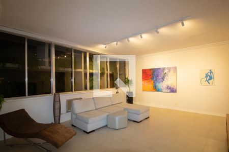 Sala de apartamento à venda com 4 quartos, 150m² em Copacabana, Rio de Janeiro