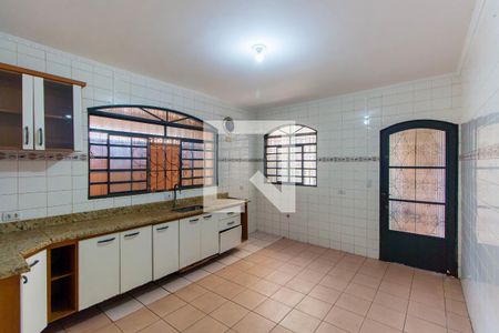 Casa à venda com 130m², 3 quartos e 1 vaga Casa à venda com 130m², 3 quartos e 1 vagaCozinha
