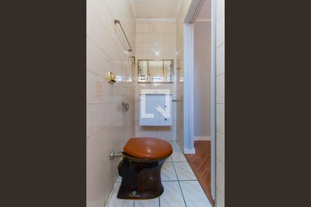 Casa à venda com 130m², 3 quartos e 1 vaga Casa à venda com 130m², 3 quartos e 1 vagaBanheiro da Suíte 2