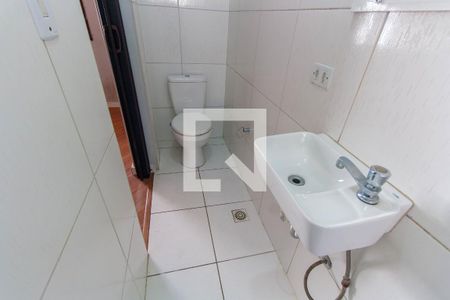 Casa à venda com 130m², 3 quartos e 1 vaga Casa à venda com 130m², 3 quartos e 1 vagaBanheiro da Suíte 1